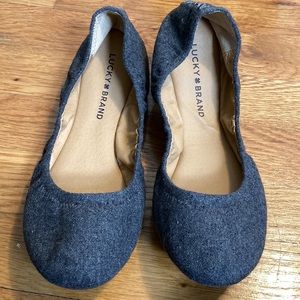 Lucky Brand Gray Flannel Ballet Flats Size 8